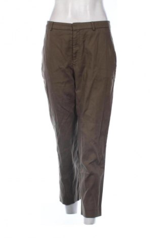Дамски панталон BOSS, Размер M, Цвят Зелен, Цена 144,54 лв.