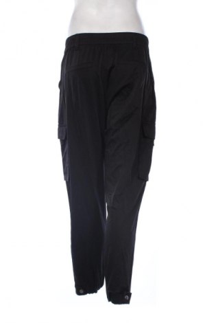 Dámske nohavice Bershka, Veľkosť M, Farba Čierna, Cena  21,75 €