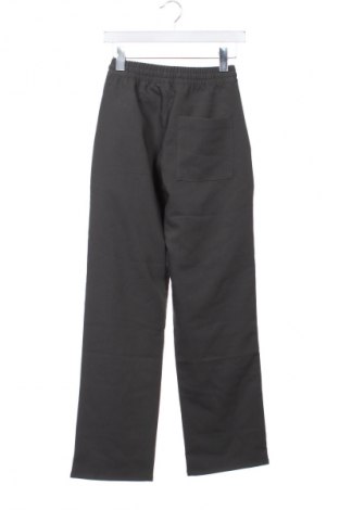 Dámské kalhoty  Bershka, Velikost XXS, Barva Šedá, Cena  559,00 Kč