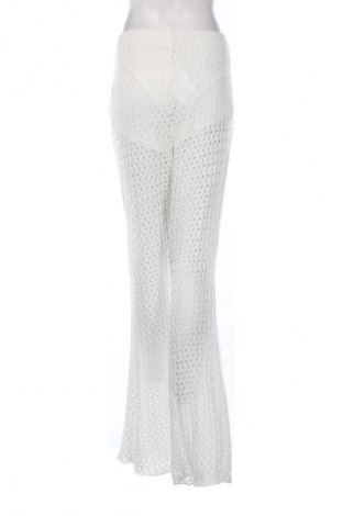 Damenhose Bershka, Größe XL, Farbe Weiß, Preis € 21,99