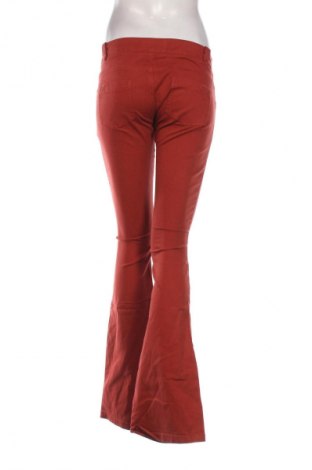 Damenhose Bershka, Größe L, Farbe Rot, Preis € 23,53