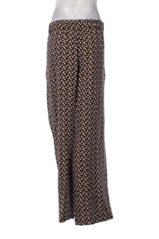 Damenhose C&A, Größe 3XL, Farbe Mehrfarbig, Preis 16,99 €