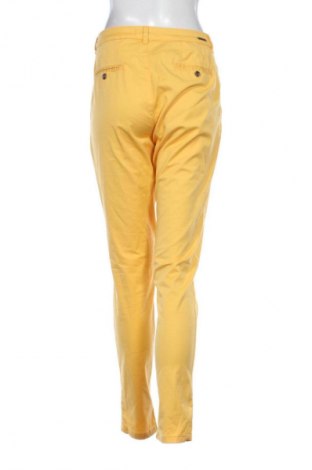 Pantaloni de femei Esprit, Mărime M, Culoare Galben, Preț 46,99 Lei