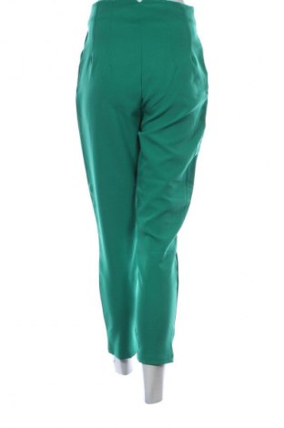 Дамски панталон Fisherfield, Размер M, Цвят Зелен, Цена 77,00 лв.