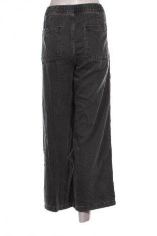 Női nadrág Gap, Méret M, Szín Szürke, Ár 8 779 Ft