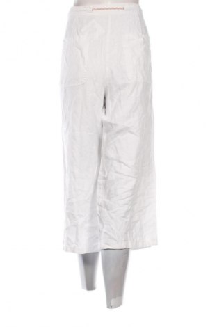 Дамски панталон Gerry Weber, Размер XXL, Цвят Бял, Цена 50,99 лв.