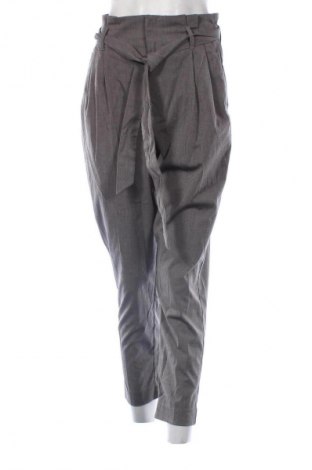 Дамски панталон H&M, Размер S, Цвят Сив, Цена 28,88 лв.