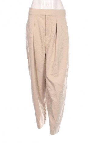 Дамски панталон In Wear, Размер M, Цвят Бежов, Цена 62,99 лв.