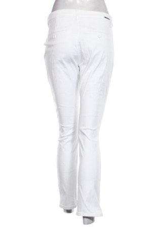 Дамски панталон Mac, Размер M, Цвят Бял, Цена 11,99 лв.