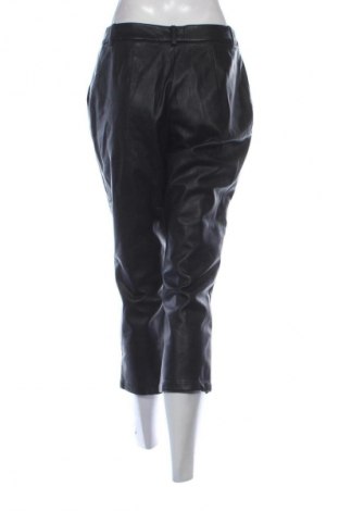 Damskie spodnie Madeleine, Rozmiar M, Kolor Czarny, Cena 142,53 zł