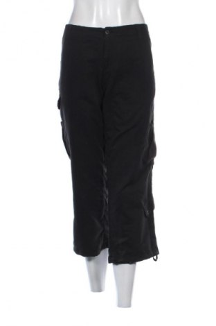 Damskie spodnie Madonna, Rozmiar L, Kolor Czarny, Cena 66,67 zł
