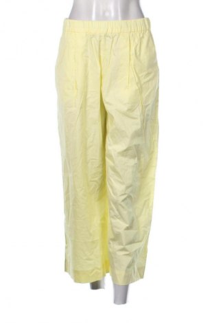 Дамски панталон Mango, Размер M, Цвят Жълт, Цена 77,99 лв.