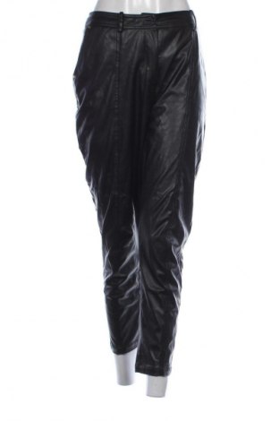 Дамски панталон Monari, Размер L, Цвят Черен, Цена 62,21 лв.