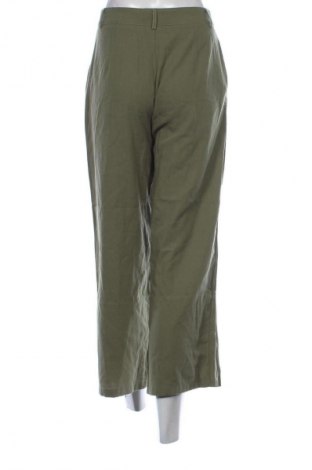 Damskie spodnie Nasty Gal, Rozmiar S, Kolor Zielony, Cena 94,25 zł