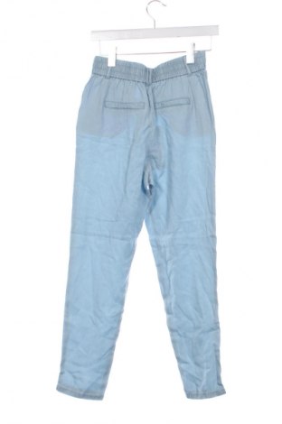 Дамски панталон ONLY, Размер XS, Цвят Син, Цена 62,99 лв.