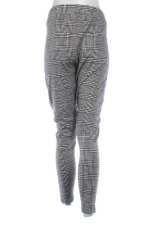 Дамски панталон ONLY Carmakoma, Размер XXL, Цвят Многоцветен, Цена 22,99 лв.