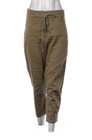 Damenhose Odeeh, Größe M, Farbe Grün, Preis 61,99 €