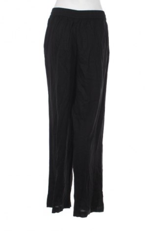 Дамски панталон Pieces, Размер M, Цвят Черен, Цена 62,99 лв.