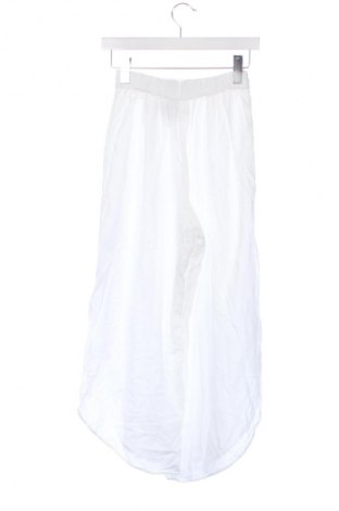 Дамски панталон Pull&Bear, Размер XS, Цвят Бял, Цена 28,88 лв.