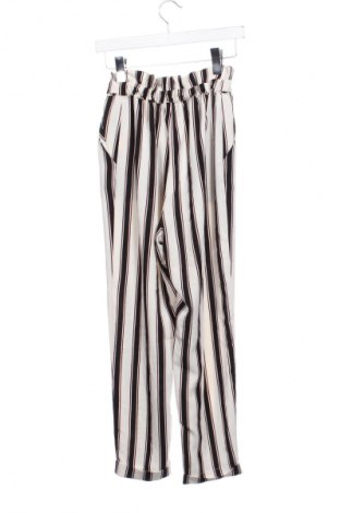Γυναικείο παντελόνι Pull&Bear, Μέγεθος XS, Χρώμα Πολύχρωμο, Τιμή 15,00 €