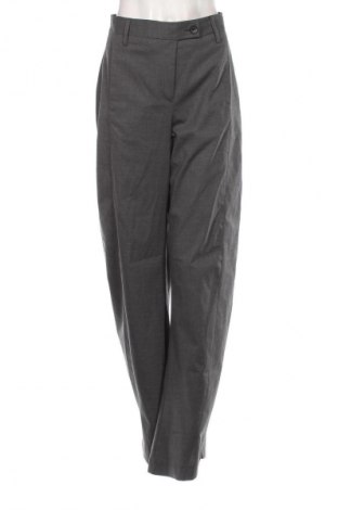 Дамски панталон Remain, Размер S, Цвят Сив, Цена 169,99 лв.