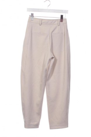 Pantaloni de femei Reserved, Mărime XS, Culoare Bej, Preț 121,05 Lei
