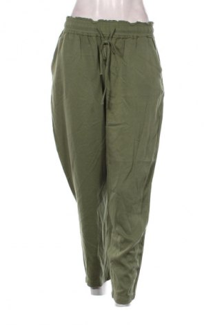 Damskie spodnie Reserved, Rozmiar L, Kolor Zielony, Cena 67,41 zł