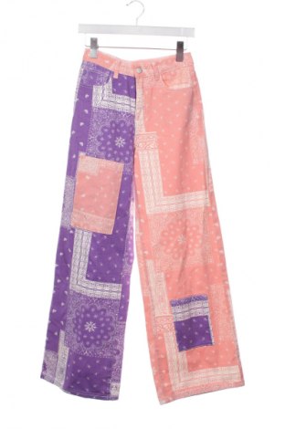 Γυναικείο παντελόνι SHEIN, Μέγεθος XS, Χρώμα Πολύχρωμο, Τιμή 15,00 €