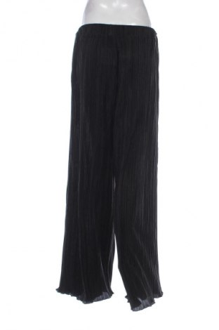 Damskie spodnie SHEIN, Rozmiar M, Kolor Czarny, Cena 66,39 zł