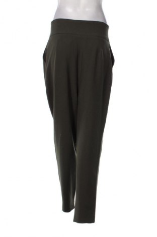 Γυναικείο παντελόνι Simona Corsellini, Μέγεθος XL, Χρώμα Πράσινο, Τιμή 97,70 €
