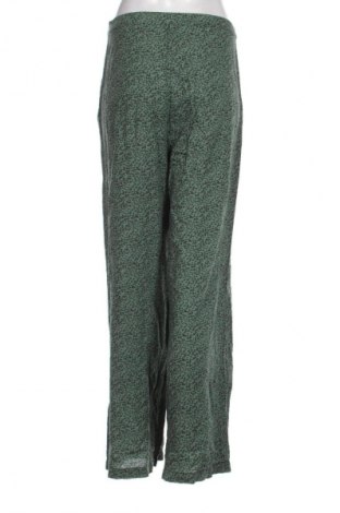 Дамски панталон Things We Love, Размер M, Цвят Многоцветен, Цена 41,00 лв.