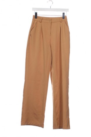 Дамски панталон Trendyol, Размер XS, Цвят Бежов, Цена 93,00 лв.