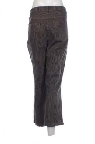 Γυναικείο παντελόνι Ulla Popken, Μέγεθος XXL, Χρώμα Πολύχρωμο, Τιμή 21,99 €