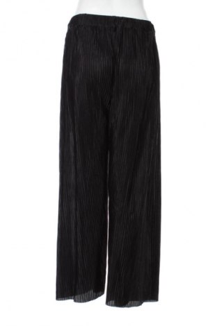 Дамски панталон Unbranded, Размер M, Цвят Черен, Цена 29,00 лв.