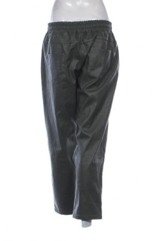 Γυναικείο παντελόνι Unbranded, Μέγεθος M, Χρώμα Πράσινο, Τιμή 15,00 €