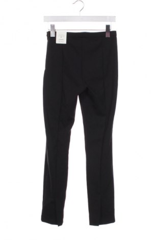 Pantaloni de femei Zara, Mărime M, Culoare Negru, Preț 154,99 Lei