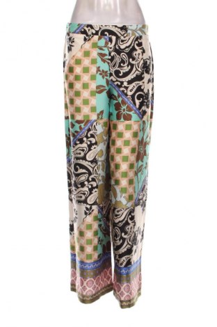 Pantaloni de femei Zara, Mărime S, Culoare Multicolor, Preț 67,99 Lei