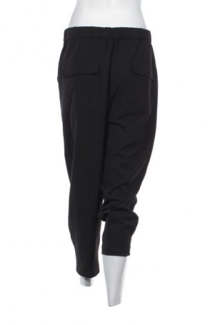 Дамски панталон Zara, Размер XL, Цвят Черен, Цена 62,56 лв.