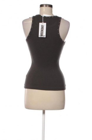 Дамски потник Weekday, Размер S, Цвят Сив, Цена 19,99 лв.