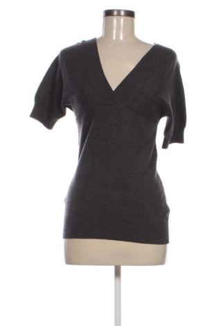 Dámský svetr Calvin Klein, Velikost M, Barva Šedá, Cena  1 215,00 Kč