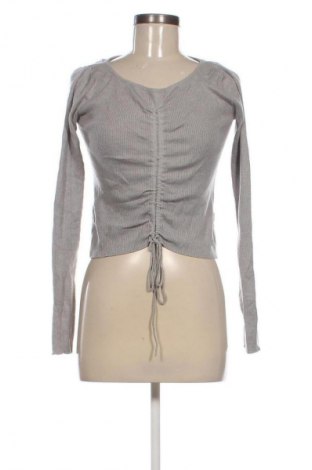 Damski sweter Guess, Rozmiar L, Kolor Szary, Cena 177,99 zł