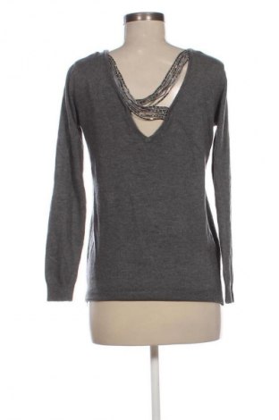 Dámský svetr Moewy, Velikost M, Barva Šedá, Cena  259,00 Kč