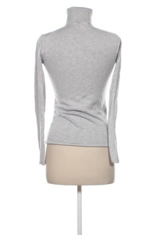 Damski sweter Pull&Bear, Rozmiar M, Kolor Szary, Cena 66,39 zł