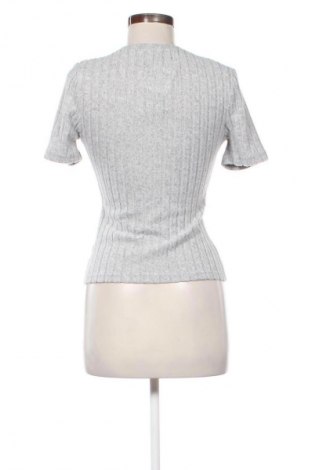 Дамски пуловер SHEIN, Размер M, Цвят Сив, Цена 46,00 лв.