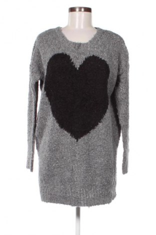 Γυναικείο πουλόβερ Saint Tropez, Μέγεθος M, Χρώμα Γκρί, Τιμή 20,97 €