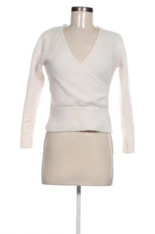 Дамски пуловер Selected Femme, Размер M, Цвят Бежов, Цена 37,99 лв.