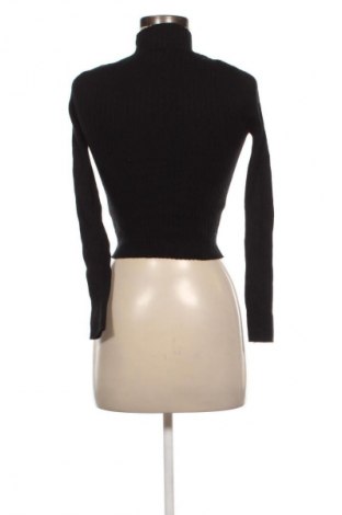 Dámský svetr Stradivarius, Velikost S, Barva Černá, Cena  169,00 Kč