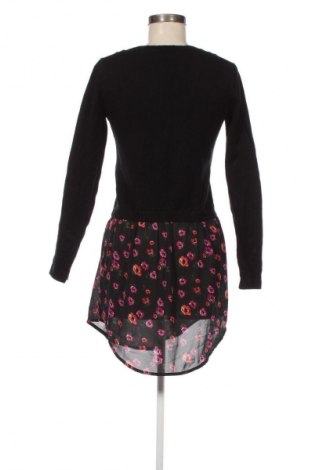 Дамски пуловер Unbranded, Размер M, Цвят Многоцветен, Цена 46,24 лв.