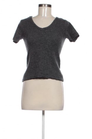 Дамски пуловер Authentic Cashmere, Размер M, Цвят Сив, Цена 94,99 лв.