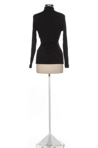 Dámský svetr Zara, Velikost M, Barva Černá, Cena  249,00 Kč